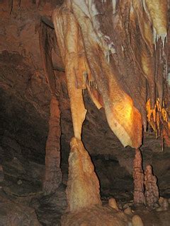 Travertine draperies ("cave bacon") (Endless Caverns, Virg… | Flickr