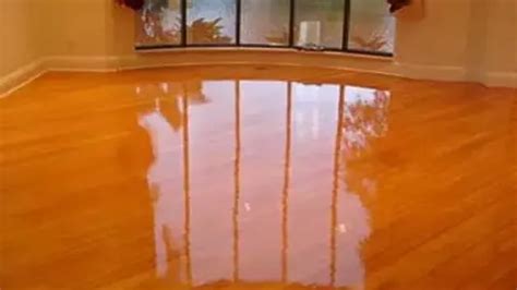 Can You Put Oil-Based Poly Over Water-Based Stain? Know The Right Way To Apply. | Tools Advisor