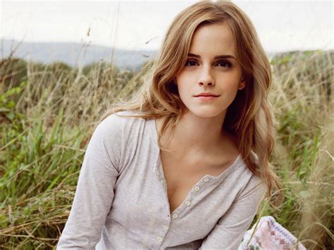 Emma Watson 254 Wallpapers HD Backgrounds