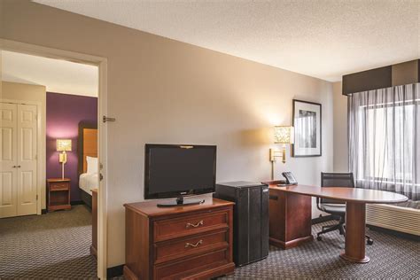 Wingate by Wyndham Brunswick | Brunswick, GA Hotels