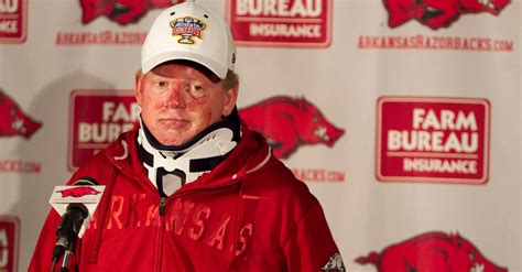 Thousands Sign Petition for Arkansas to Re-Hire Bobby Petrino - FanBuzz