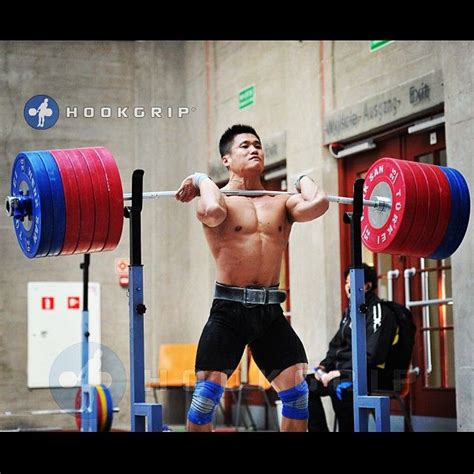 lu xiaojun front squat - Cerca con Google | Weight lifting workouts ...