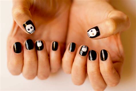 Cute action halloween nails! | Cute nail art designs, Cute nail art, Red nails glitter