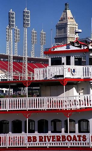 Cincinnati - Skyline from Newport Kentucky Riverfront's BB… | Flickr