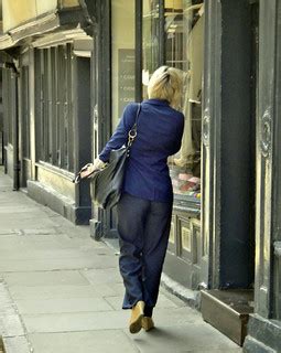 York City Centre - June 2013 - Candid - Blonde Businesswom… | Flickr
