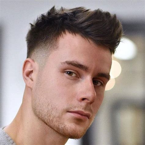 7+ Smart Short Quiff Hairstyle Men