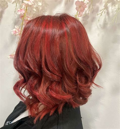 40+ Best Cherry Cola Hair Color Shades For 2025