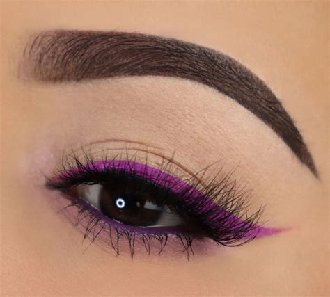 Purple eyeliner | Purple eyeliner, Colored eyeliner, Eyeliner brown eyes