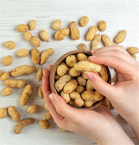 Is It Good to Eat Peanut Daily for Weight Loss?