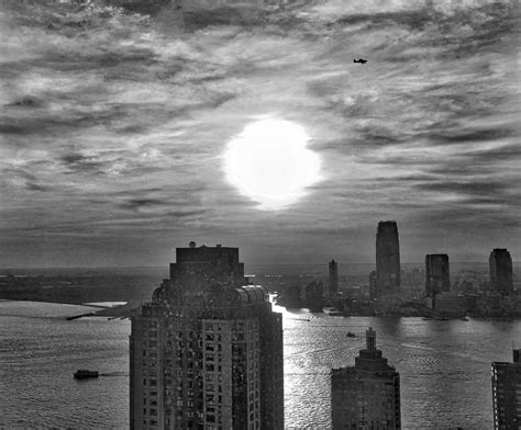 Manhattan Sunset New York (NY) April 2016 | Image using a Ph… | Flickr