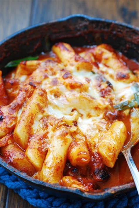 Der koreanische Käse Tteokbokki in 2021 | Tteokbokki recipe, Tteokbokki ...