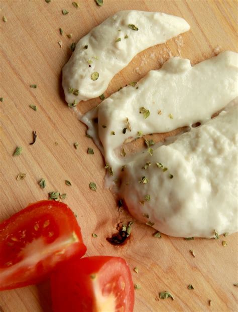 Lazy Vegan: Homemade Vegan Mozzarella Cheese in 10 Minutes!