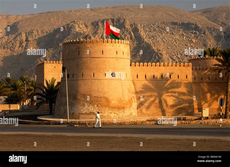 Medieval Fort of Khasab, Khasab, Musandam peninsula, Sultanate of Oman ...