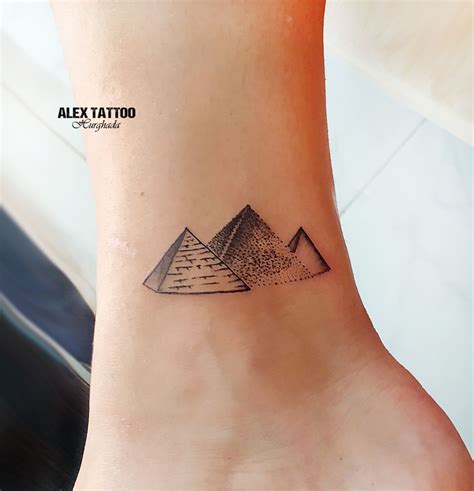 Egyptian Pyramids Tattoo, Egypt, Tattoo Egyptian symbols, Souvenir Tattoo, Pyramids of Giza