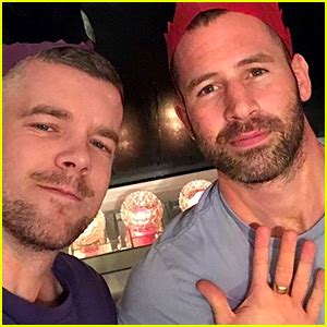 Russell Tovey & Boyfriend Steve Brockman Celebrate Christmas Together ...