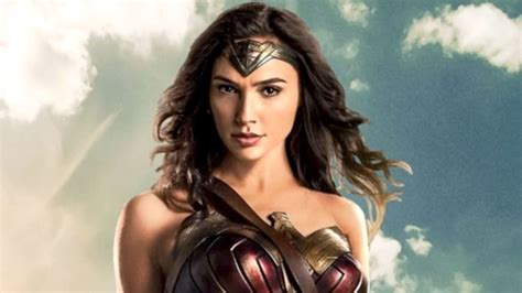 Gal Gadot opens up about playing Wonder Woman while pregnant - TODAY.com