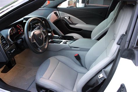 2014-corvette-stingray-interior1-1500x1000 - CorvetteForum