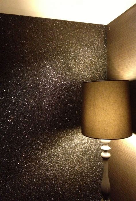 Des décors brillants - Floriane Lemarié … | Glitter muren, Muur, Glitter