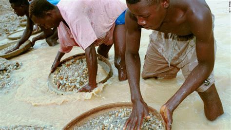 Social impacts - Diamond mining in South africa