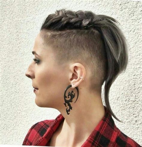 Viking Hairstyles Female Short Hair - HAIRSXS