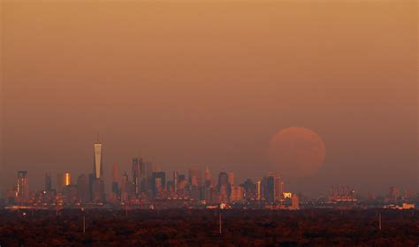 Supermoon Pictures From Around the World - ABC News