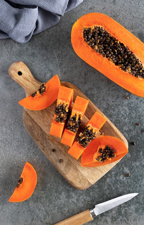 Top 10 Benefits of Papaya Seeds - Healthier Steps