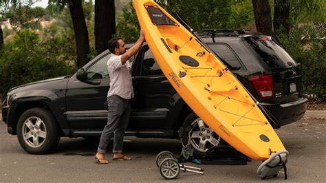 How-To Use the Hobie Mirage Compass Kayak Loader System - YouTube