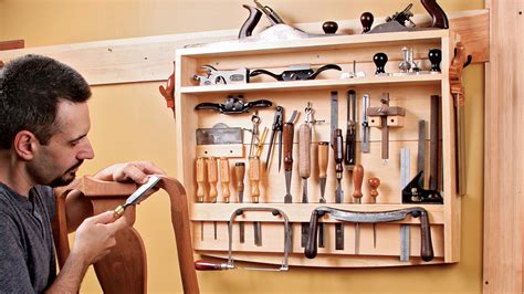 What Are The Essential Tools In A Tool Kit For Carpenters?