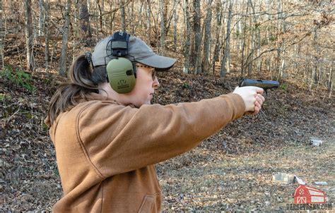 9mm Makarov vs. 9mm Luger - Caliber Comparison - TargetBarn.com