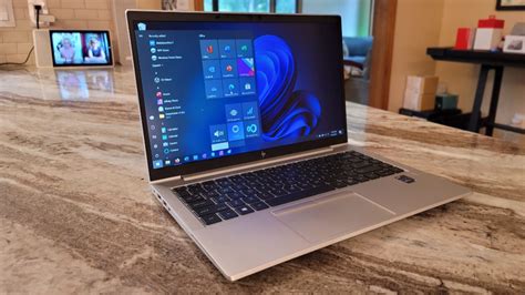 Hands-On with the HP EliteBook 840 Aero G8 - Thurrott.com