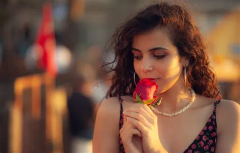 Download wallpaper girl, rose, bokeh, section girls in resolution 3440x1440