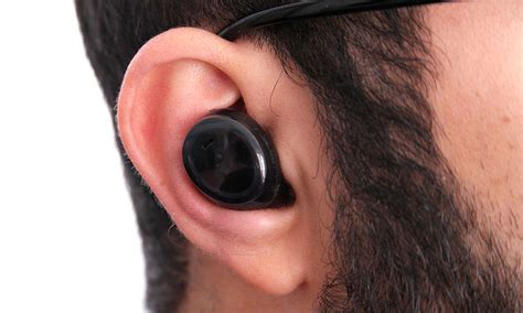 No Humble Bragi: These Wireless Earbuds Translate Any Language | Tom's ...