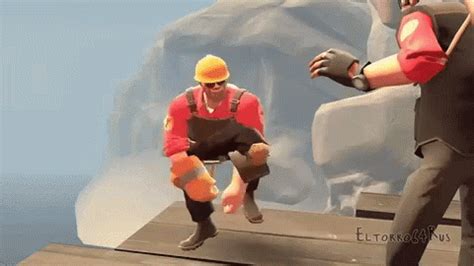 The popular Tf2 Engineer GIFs everyone's sharing