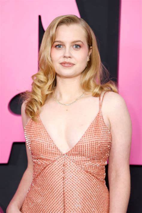 Angourie Rice Sexy Cleavage Mean Girls Premiere - Hot Celebs Home