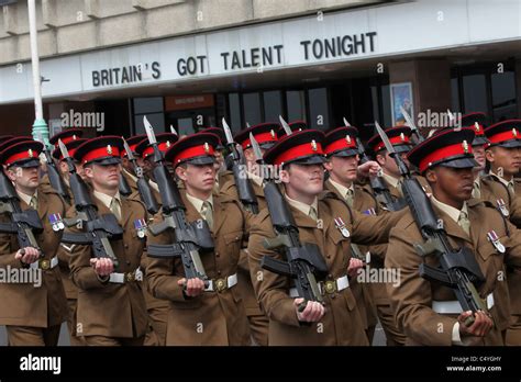 Princess of wales regiment hi-res stock photography and images - Alamy