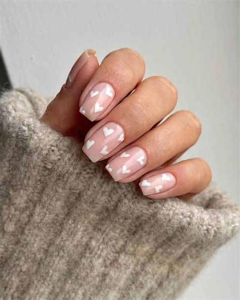 White is the New Chic: Discover 25+ Trendy White Nail Ideas to Inspire Your Look! - COOT