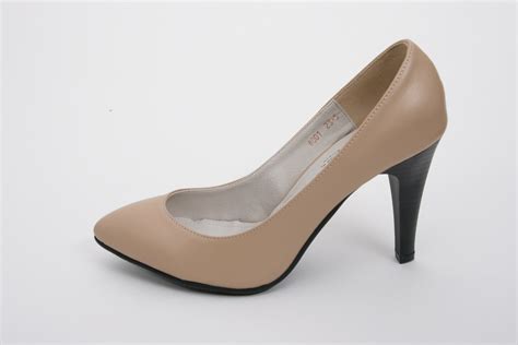 Free Images : leather, leg, material, human body, textile, beige, toe, high heels, women's, high ...