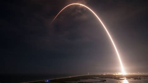 SpaceX Successfully Lands Another Reusable Falcon 9 Rocket | Architectural Digest