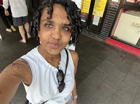 Janu (41) - Looking in Newington, Granville, Homebus... | Flatmates.com.au