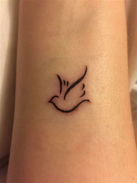 Small Dove Tattoos, Small Wrist Tattoos, Ankle Tattoos, Tattoos For ...