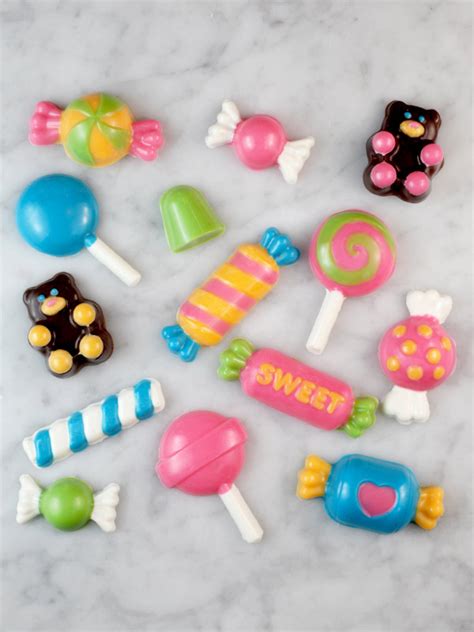 Sweet Shapes Candy Cupcake Toppers – bakerella.com