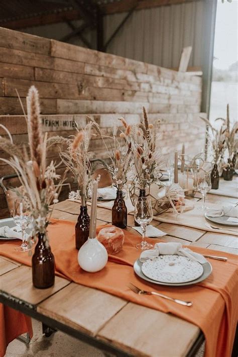 36 Beautiful Boho Fall Wedding Centerpieces - Weddingomania