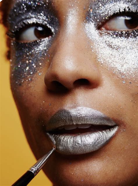 Halloween Makeup Trends 2023: From Spooky to Stylish - Beautyvice Blog