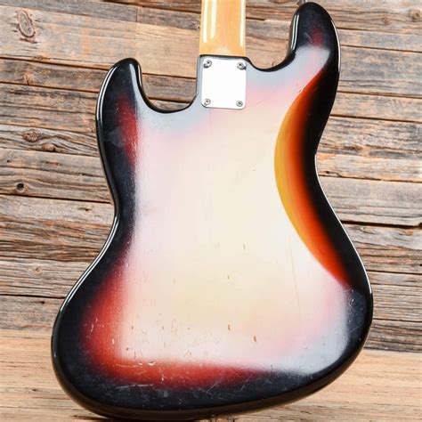 Fender Jazz Bass Sunburst 1966 – Chicago Music Exchange