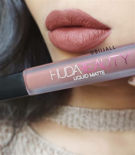 Huda Beauty Liquid Matte Lipstick Trendsetter