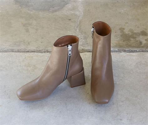 LoQ Lazaro Boot in Mink | Garmentory