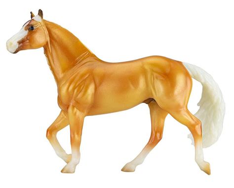 Breyer Stablemates 70th Anniversary Mystery Horse Surprise (assorted ...