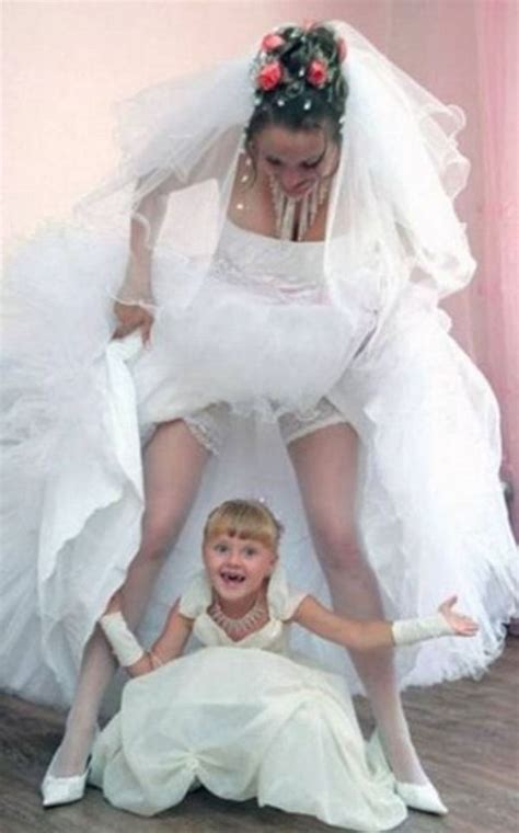 Wedding Unveils - Funny Wedding Photos | Bad Brides, Grooms, & Even Animals! - Part 40