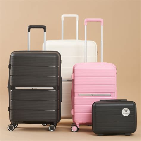 43% off on 4-Piece Hard Shell Luggage Set | OneDayOnly