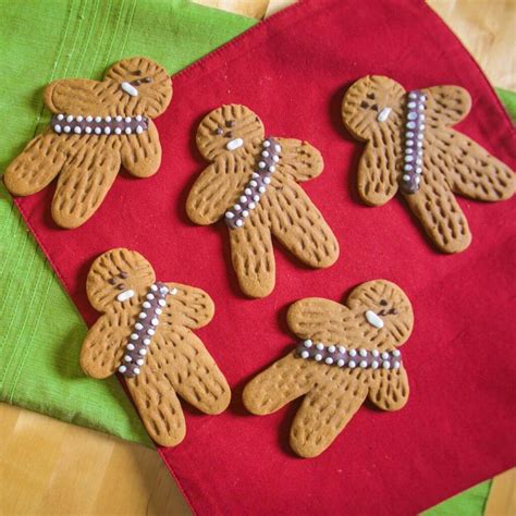Wookey cookie Star Wars Cookies, Star Wars Cake, Star Wars Party, Star Wars Christmas, Christmas ...